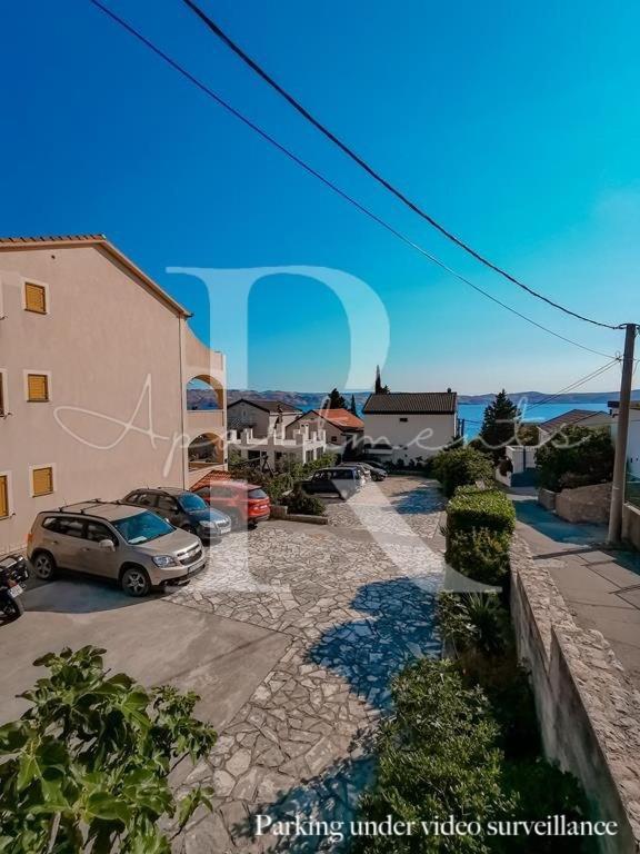 Apartments Rukelj Карлобаг Экстерьер фото
